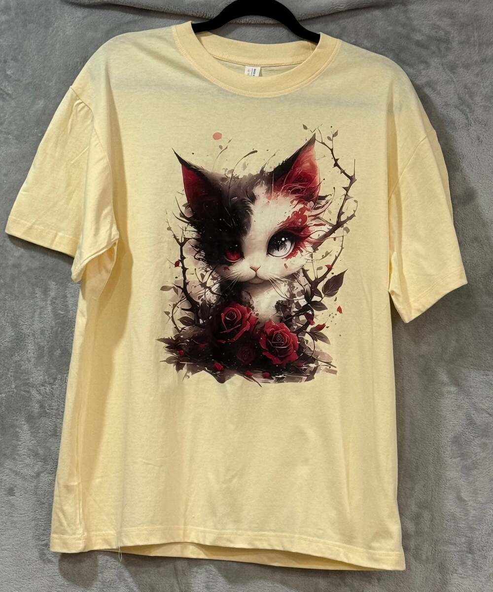 Gothic Cat Shirt Thorns and Roses Graphic Tee Ivory Cotton NEW Women's XL